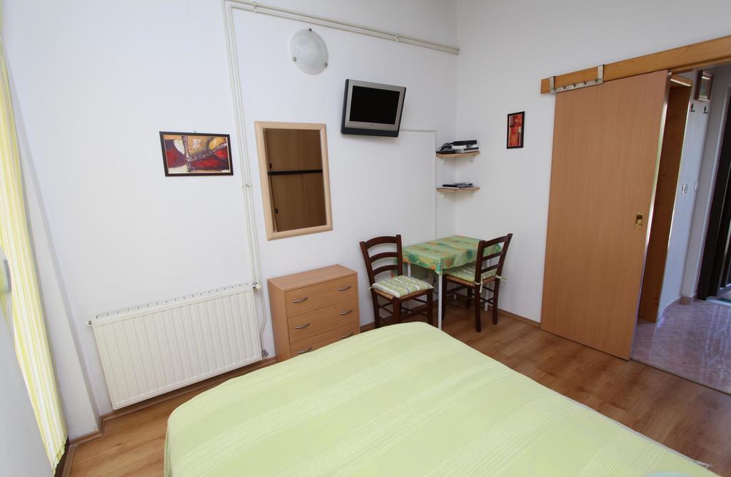 Studio And Room Tea Rovinj Exterior foto